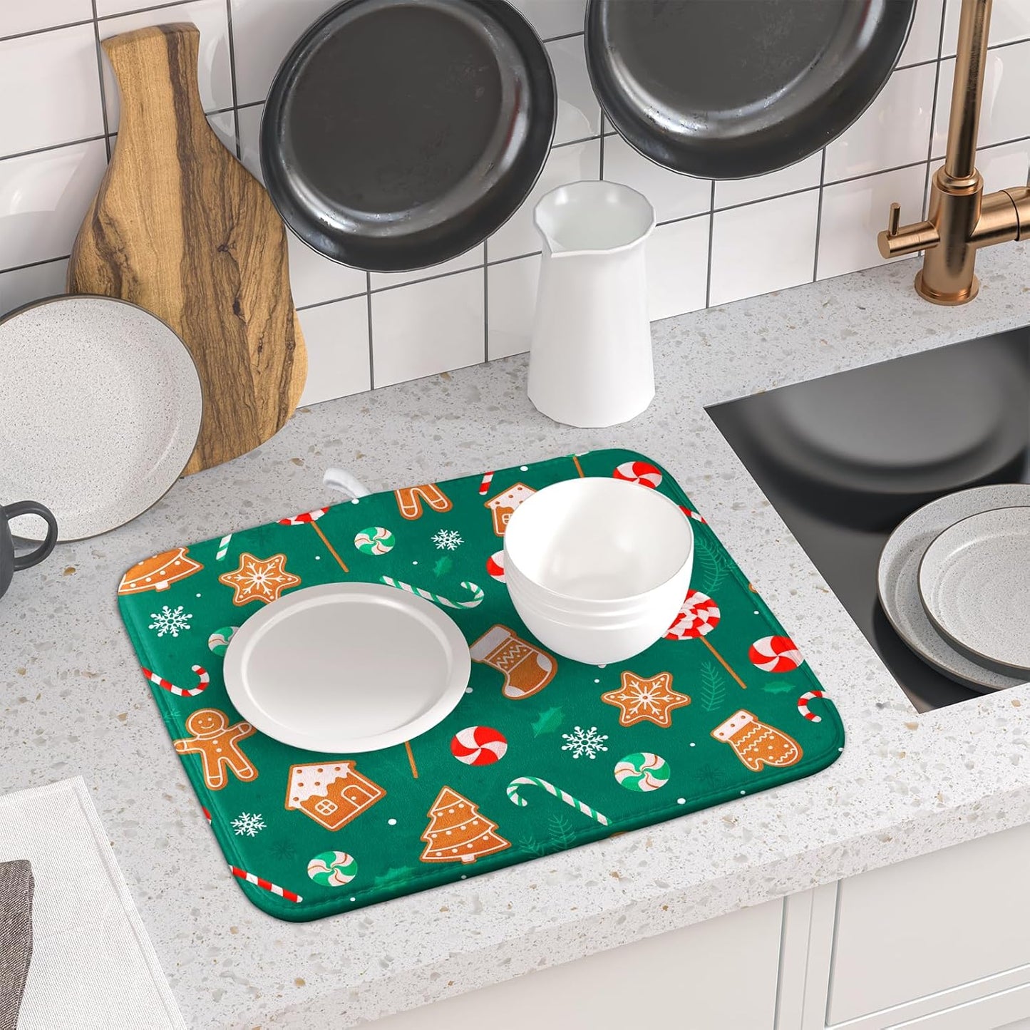 Gingerbread Dish Drying Mat for Kitchen Counter Holiday Green Super Absorbent Reversible Microfiber Kitchen Countertop Protector Dishes Pad Small 16x18 inch