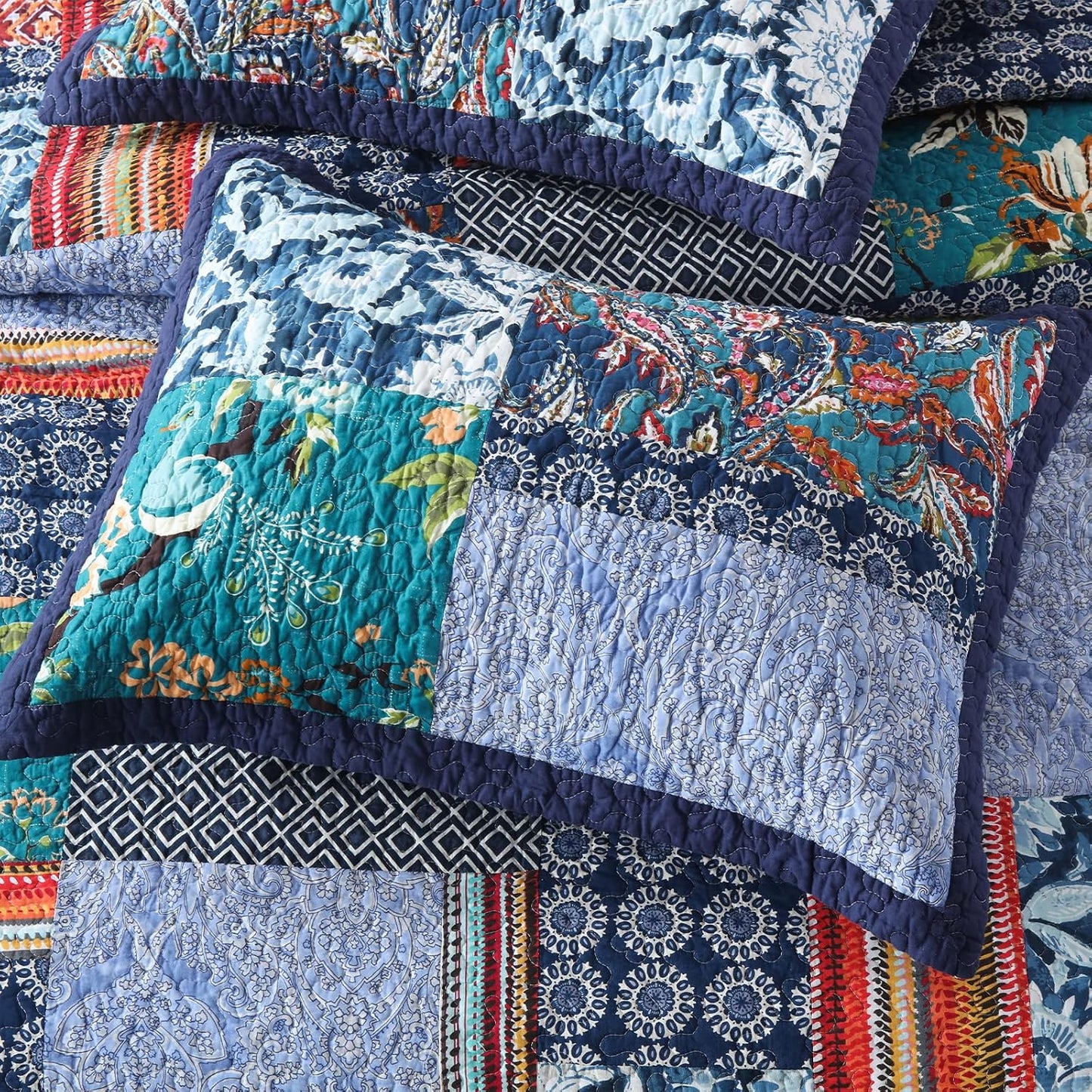 Yvooxny California King Quilt Set Reversible Lightweight Bohemian Paisley Patchwork Cotton Quilted Bedspread Coverlet Set 3-Piece Quilt Set with Pillowcases for All Seasons, 118 x 110 Inches