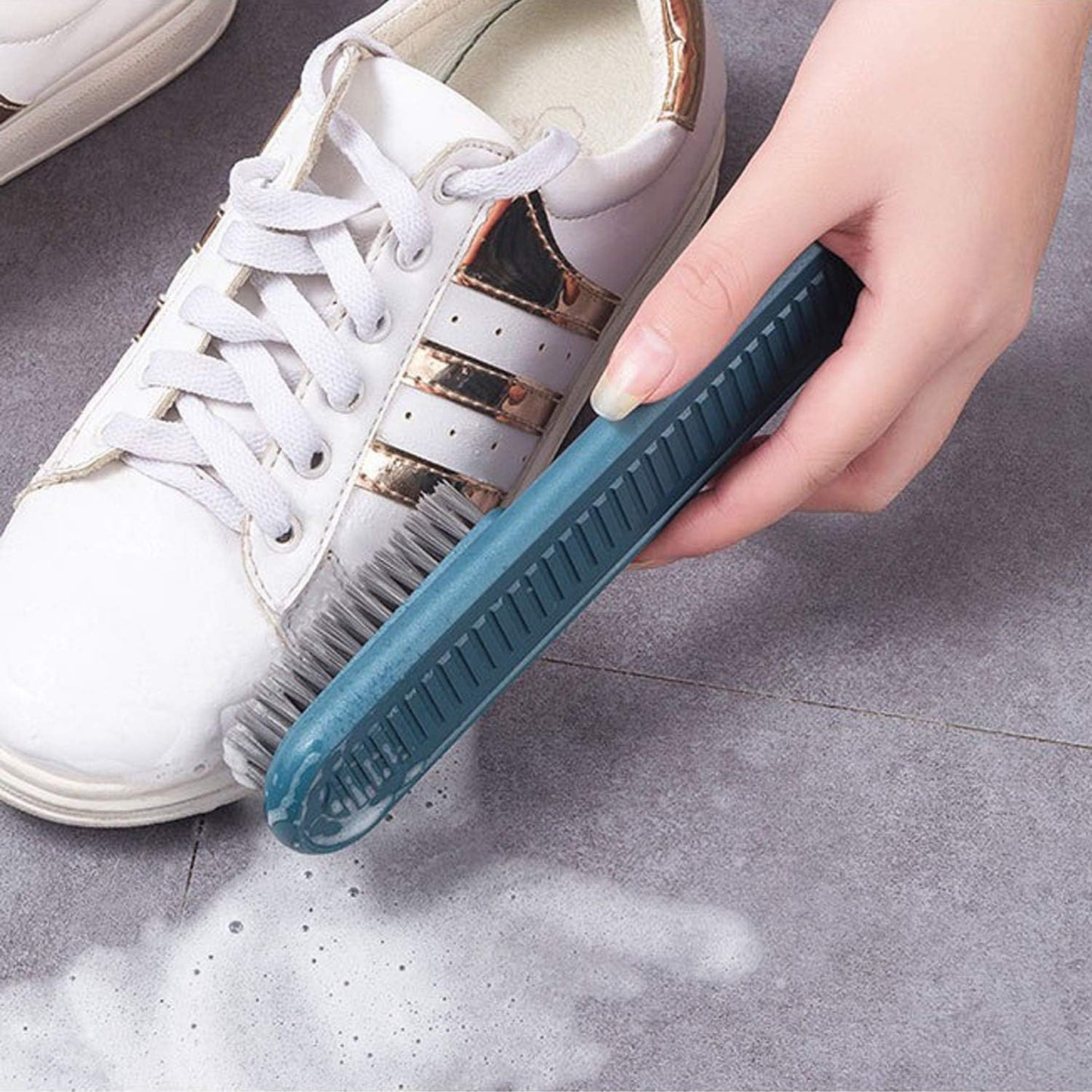 Cleaning Brush Soft Bristle Brush Laundry Scrub Brush Clothes Underwear Shoes Scrubbing Brush, Easy to Grip Household Cleaning Brushes Tool for Countertops Bathtubs (Blue)