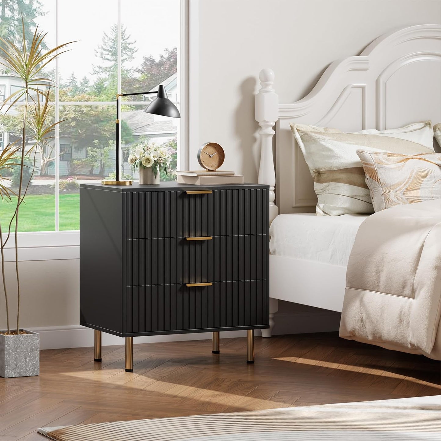 3 Drawer Dresser for Bedroom, Fluted Modern Nightstand with Deep Drawers, Chest of Drawers with Wide Top, Wooden Dresser Organizer, Side Table for Living Room, Hallway, Kids Room, Black