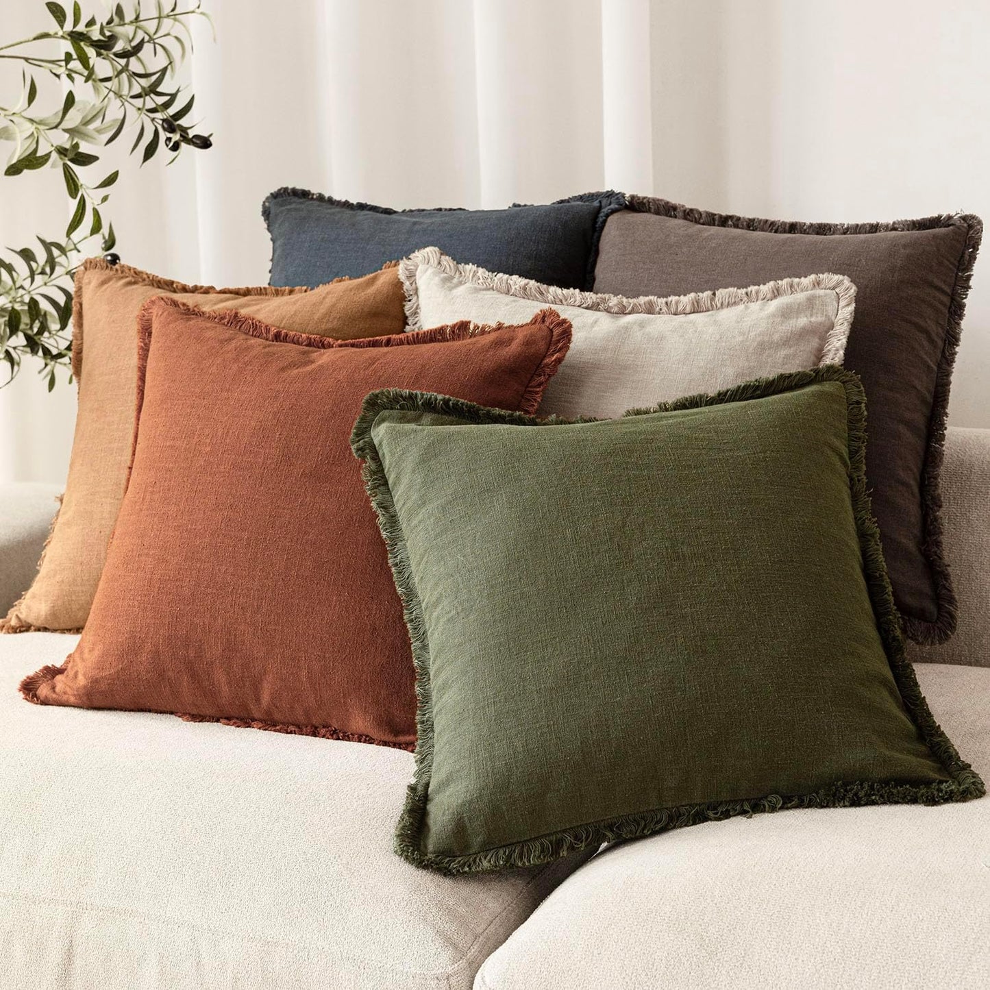 Foindtower Set of 2 Decorative Linen Fringe Throw Pillow Covers Boho Farmhouse Cushion Cover with Tassels Soft Accent Pillowcase for Couch Sofa Bed Living Room Home Decor, 26×26 Inch, Fall Rust Orange