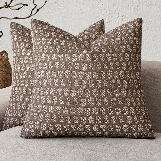 Foindtower Set of 2 Decorative Neutral Floral Print Throw Pillow Covers Vintage Accent Farmhouse Cushion Covers Boho Home Decor for Sofa Couch Chair Bedroom Living Room Outdoor,22×22 Inch,Brown
