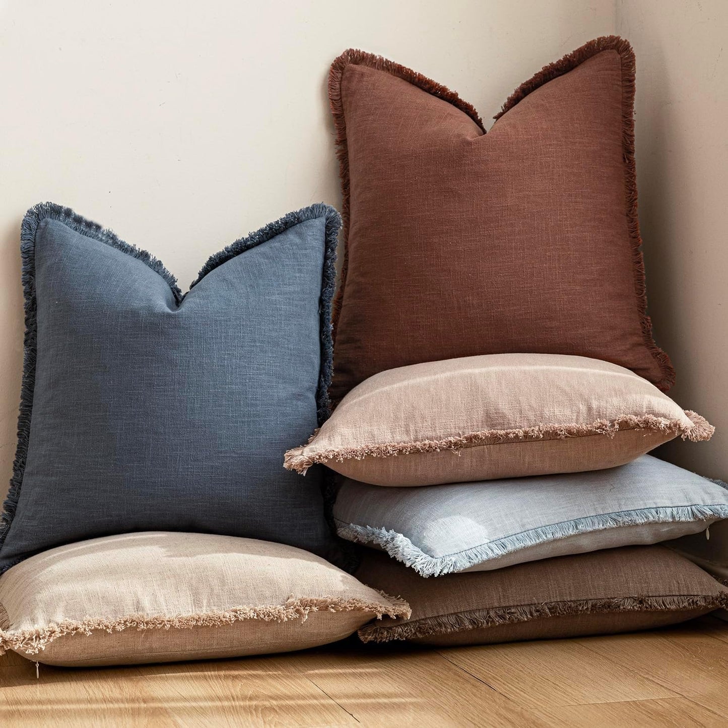 Foindtower Set of 2 Decorative Linen Fringe Throw Pillow Covers Boho Farmhouse Cushion Cover with Tassels Soft Accent Pillowcase for Couch Chair Sofa Bed Living Room Home Decor,20×20 Inch,Rust Red