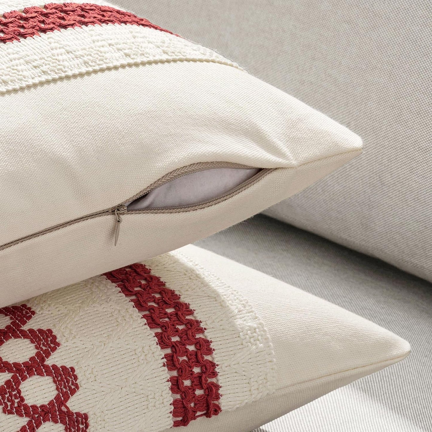 MIULEE Set of 2 Christmas Red Boho Decorative Pillow Covers 18x18 Inch Farmhouse Rustic Couch Throw Pillows Modern Cotton Cushion Covers Retro Cute Macrame Woven Home Decor for Bed Sofa Chair