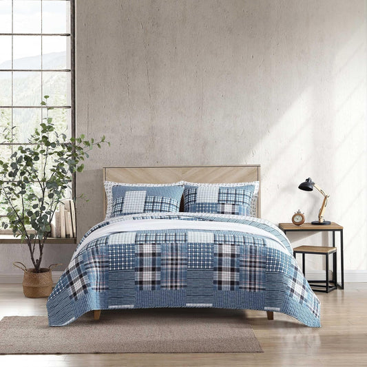 Eddie Bauer - King Quilt Set, Reversible Cotton Bedding with Matching Shams, Classic Floral Home Decor with Plaid Reverse (Flower Field Green, King)