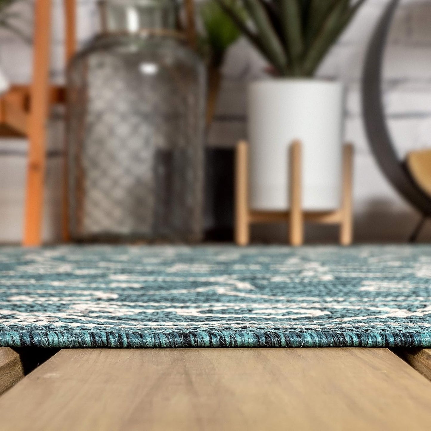 JONATHAN Y Vintage Filigree Indoor Outdoor Square Area Rug 8X8 Teal/Gray, Charleston Textured Weave for Backyard, Patio, Porch, Easy-Cleaning, High Traffic, Pet-Friendly, Non-Shedding (SMB106F-8SQ)