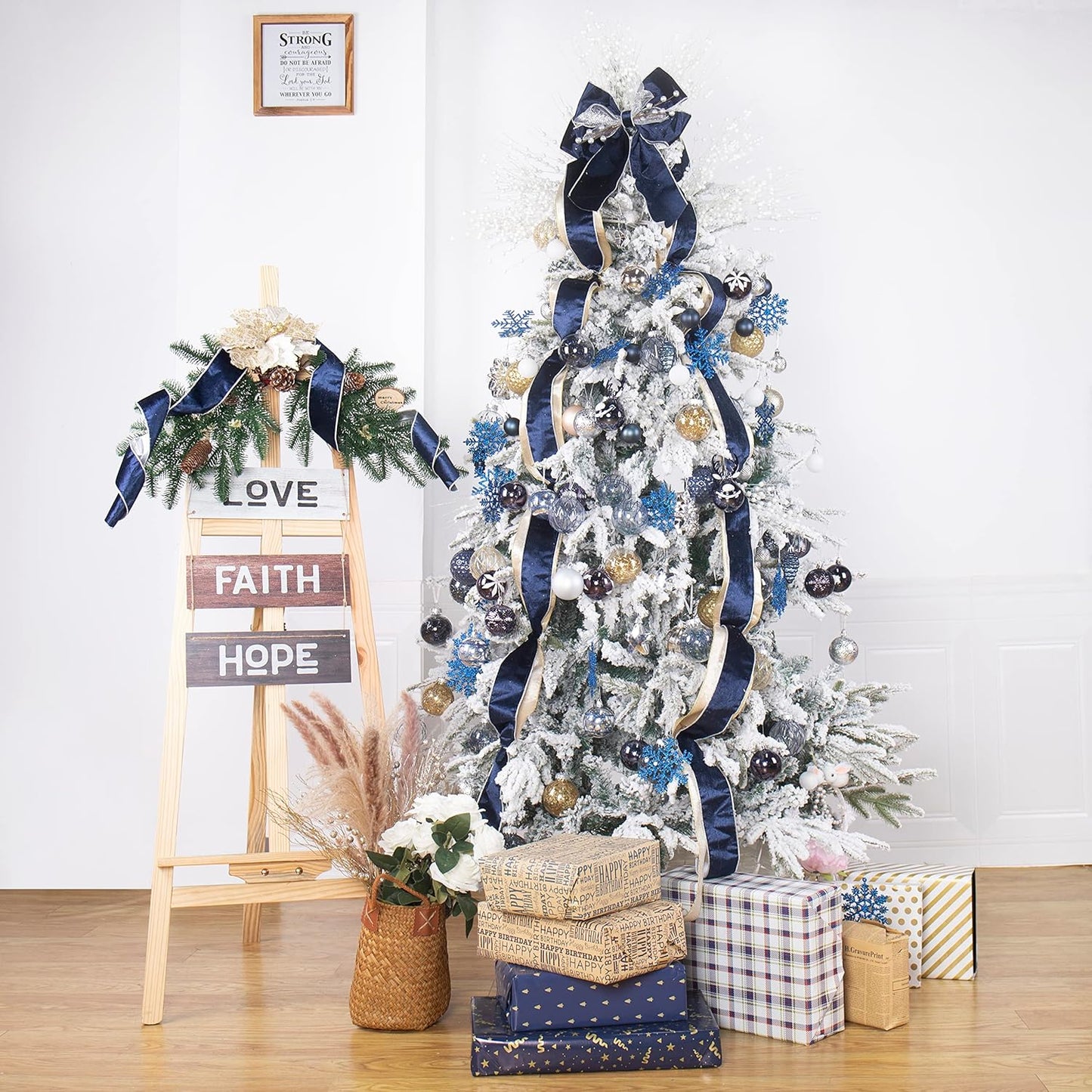 100 Pack Christmas Ball Ornaments,Navy Blue and White Plastic Christmas Balls Shatterproof Christmas Tree Decorations in Indoor,Holiday Xmas Tree Decor Hanging Baubles Balls