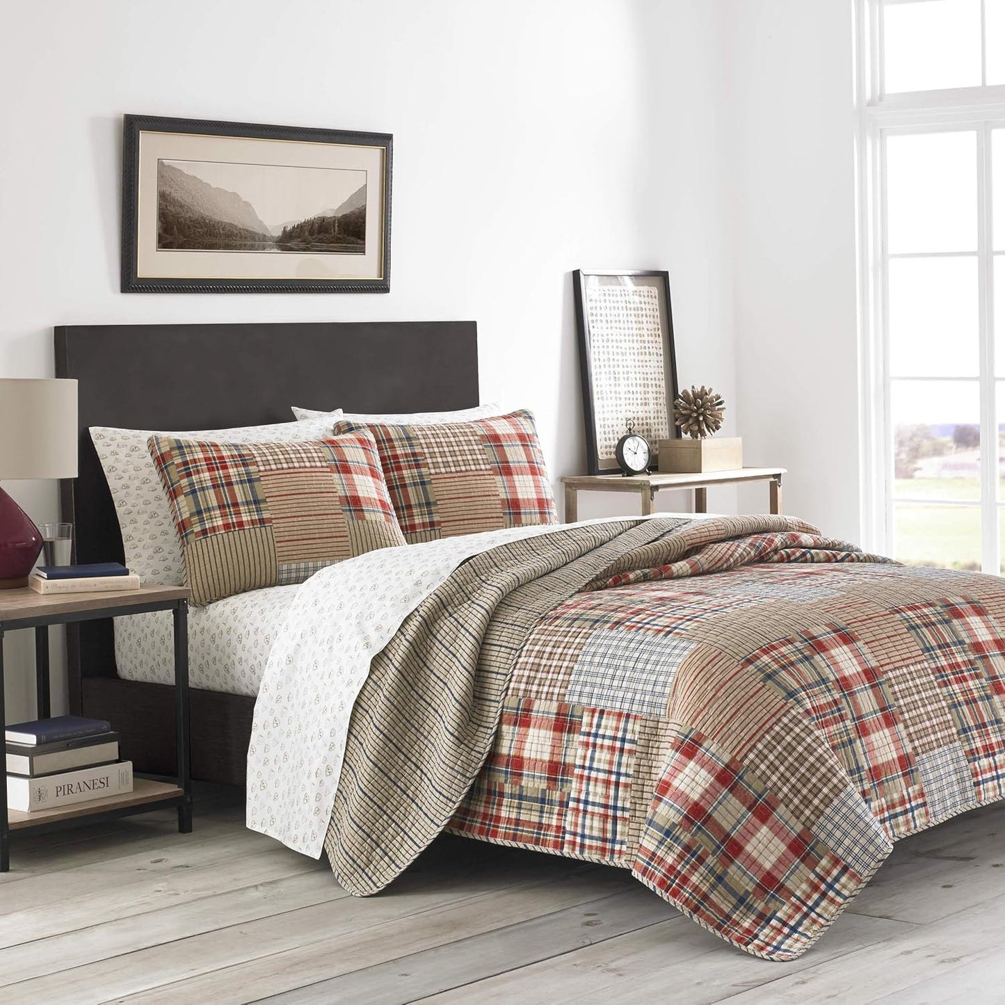 Eddie Bauer - Twin Quilt Set, Reversible Cotton Bedding with Matching Sham, Medium-Weight for Year Round Use, Dorm Essentials (Hawthorne Brown)