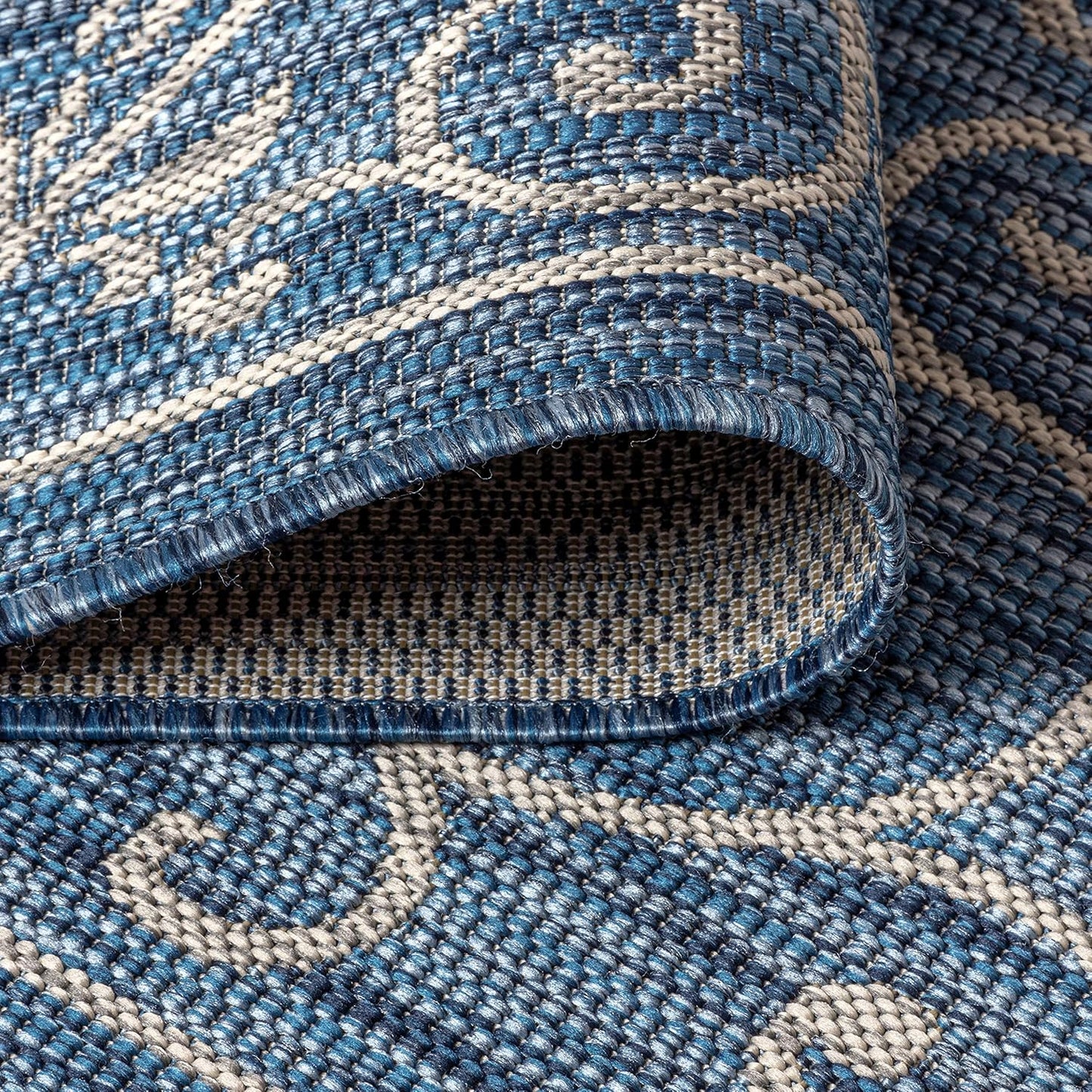 JONATHAN Y Vintage Filigree Indoor Outdoor Octagon Area Rug 5 Ft Navy/Gray, Charleston Textured Weave for Backyard, Patio, Porch, Easy-Cleaning, High Traffic, Pet-Friendly, Non-Shedding SMB106D-5TGN