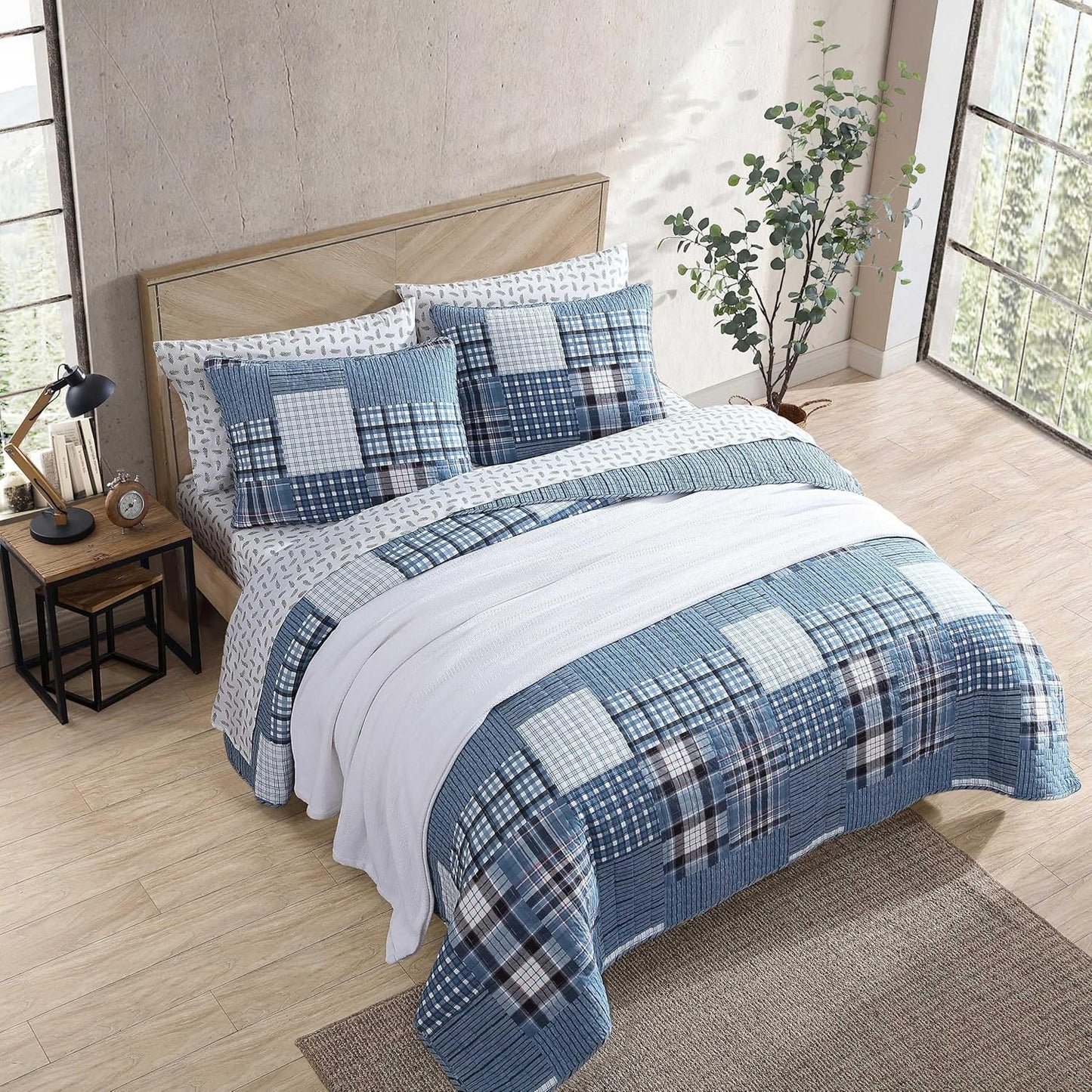 Eddie Bauer - Twin Quilt Set, Reversible Cotton Bedding with Matching Sham, Patchwork Plaid Home Decor (Hawthorne Blue, Twin)